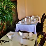 Abbey Bed & Breakfast 3*