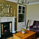 Abbey Bed & Breakfast 3*