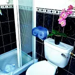 ベッド・アンド・ブレックファスト アビーロッジ B＆b