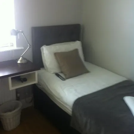 Bed & Breakfast Abbey 3*